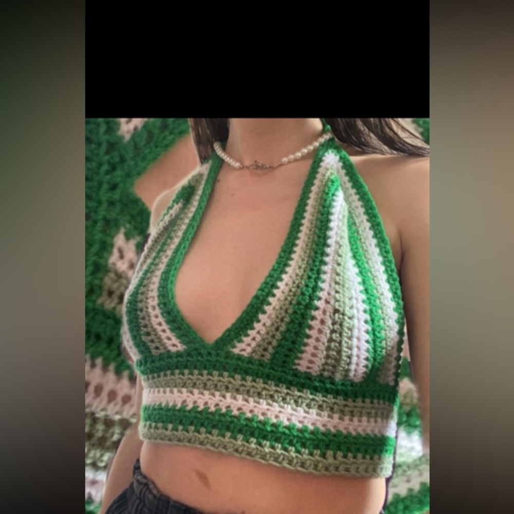 NWT Crochet Halter-neck Top patern size S/M green and white made in Italy